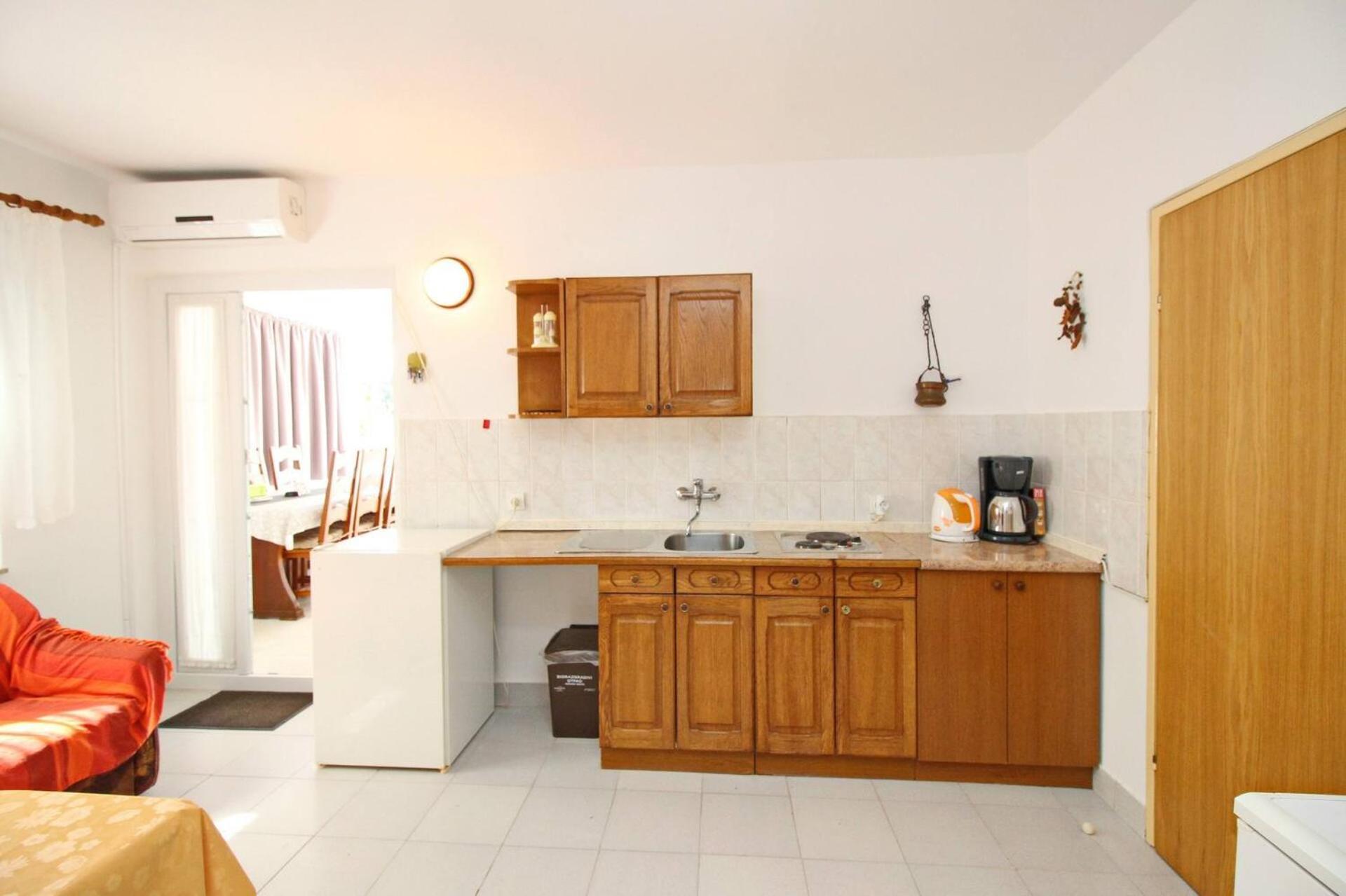 באסקה Apartments Karamarko מראה חיצוני תמונה