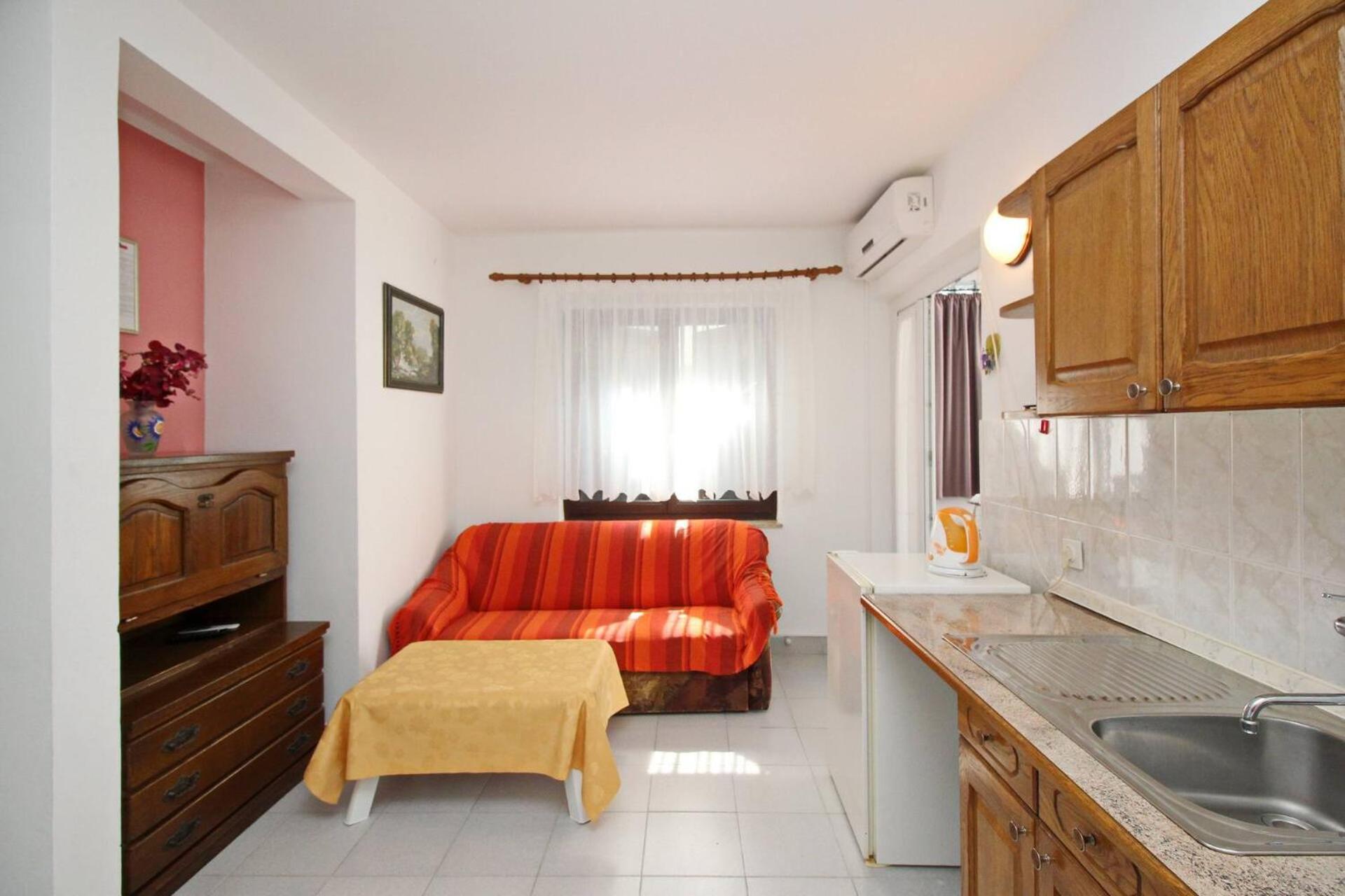 באסקה Apartments Karamarko מראה חיצוני תמונה